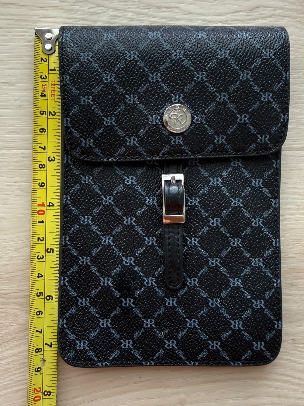 Rioni Signature- Smart Phone Crossbody purse